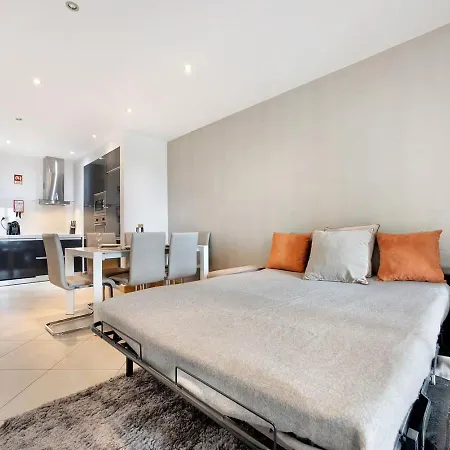 Tourismer Апартаменты *