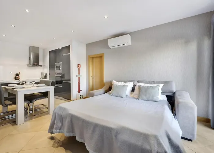 Tourismer アパート ラゴス