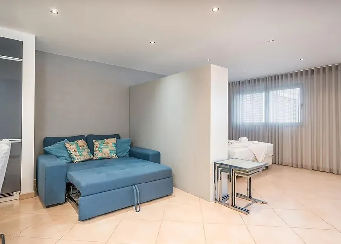 アパート Tourismer